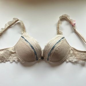 Intimissimi lace bra - Italian lingerie